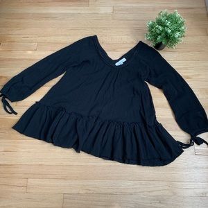 Industri B Black flare top ruffled long sleeve M